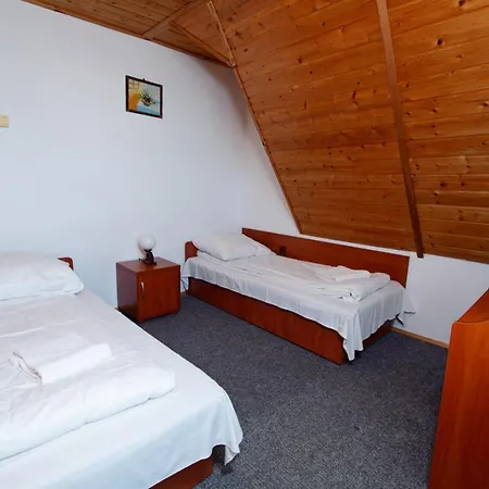 Frühstückspension Osrodek Wypoczynkowy As Pik Dawniej As Pik 3*