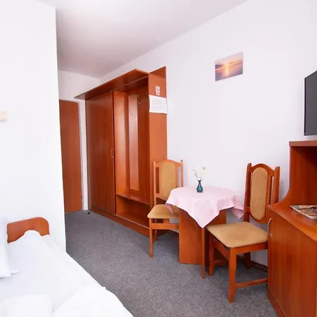 Osrodek Wypoczynkowy As Pik Dawniej As Pik 3* Niechorze