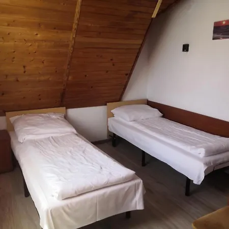 Frühstückspension Osrodek Wypoczynkowy As Pik Dawniej As Pik 3*