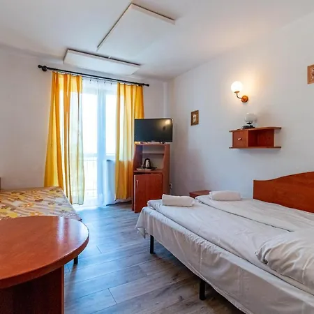 Bed & Breakfast Osrodek Wypoczynkowy As Pik Dawniej As Pik *