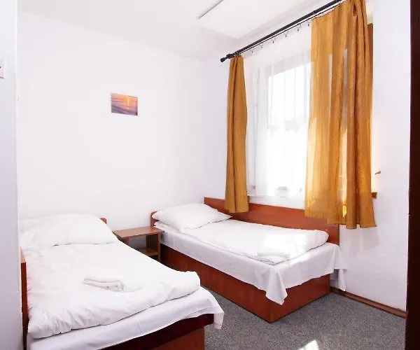 Osrodek Wypoczynkowy As Pik Dawniej As Pik Bed and breakfast Niechorze