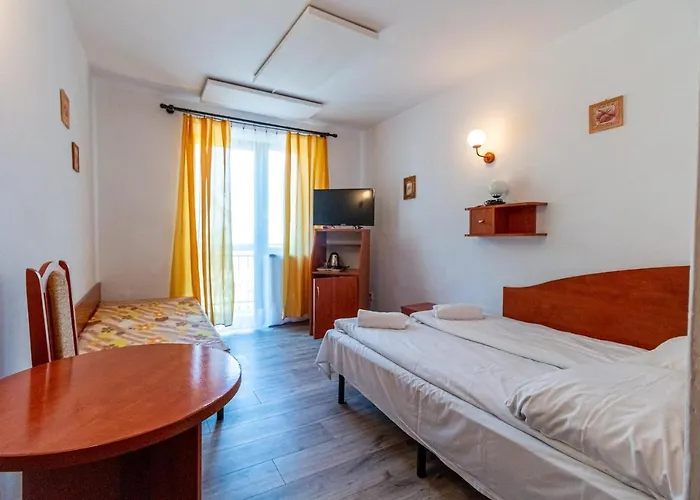 Bed and breakfast Osrodek Wypoczynkowy As Pik Dawniej As Pik 3*